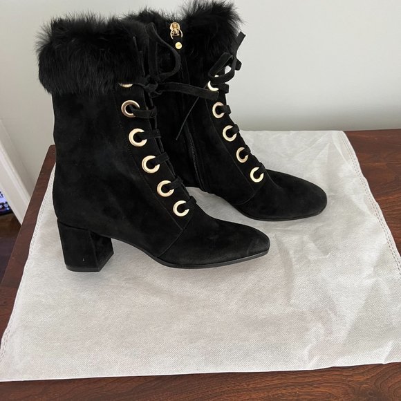 M. Gemi black suede boots with fur trim, size 7. Never worn, pristine condition. - Picture 1 of 4